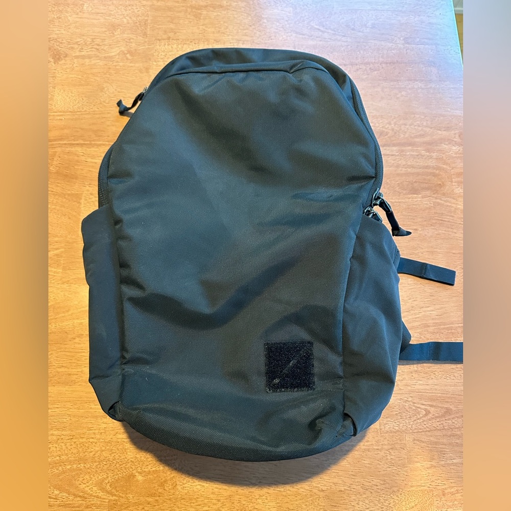 Evergoods Civic Half Zip 26L Black New